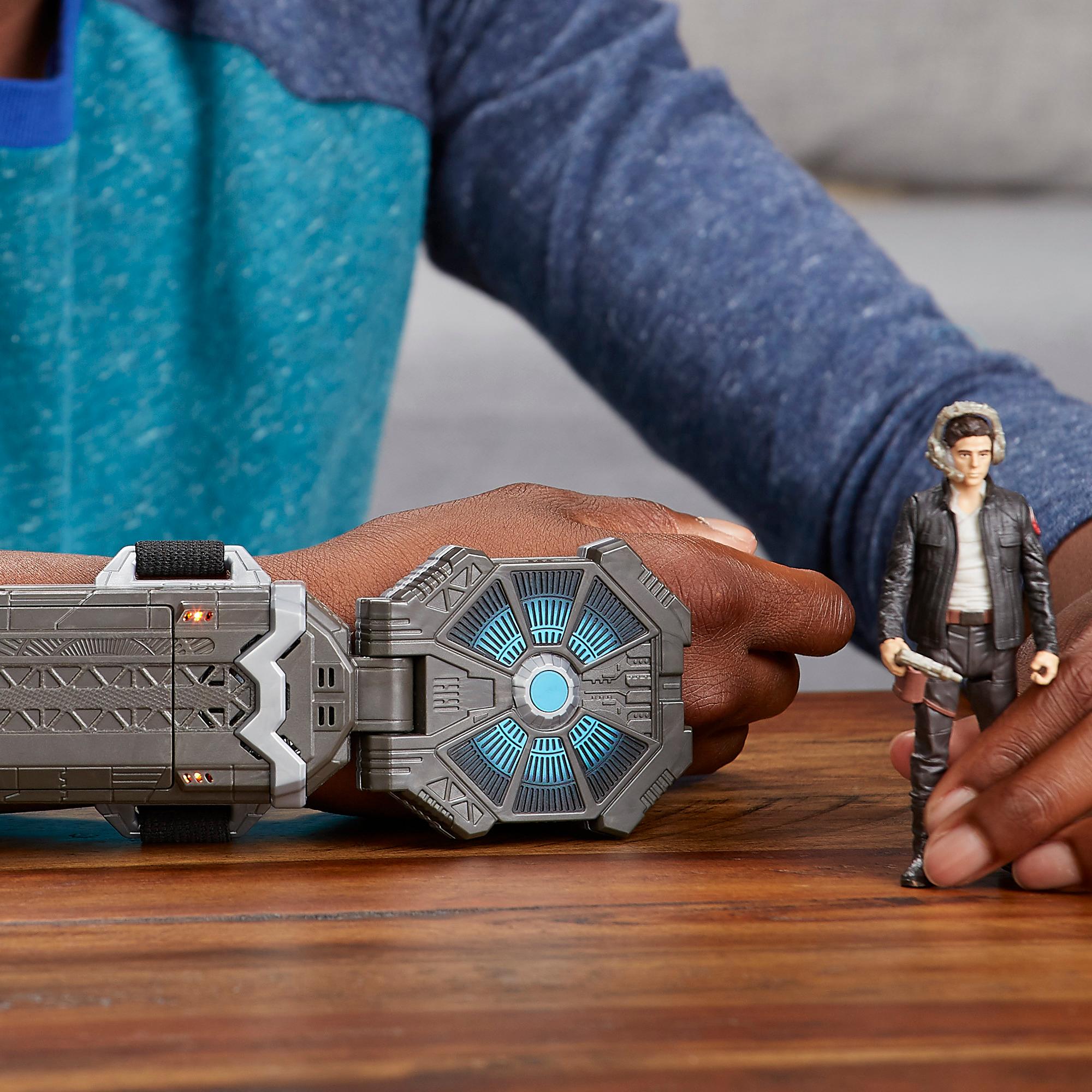 Veículo E Figura Ski Speeder Resistance Star Wars C1251 - Bumerang