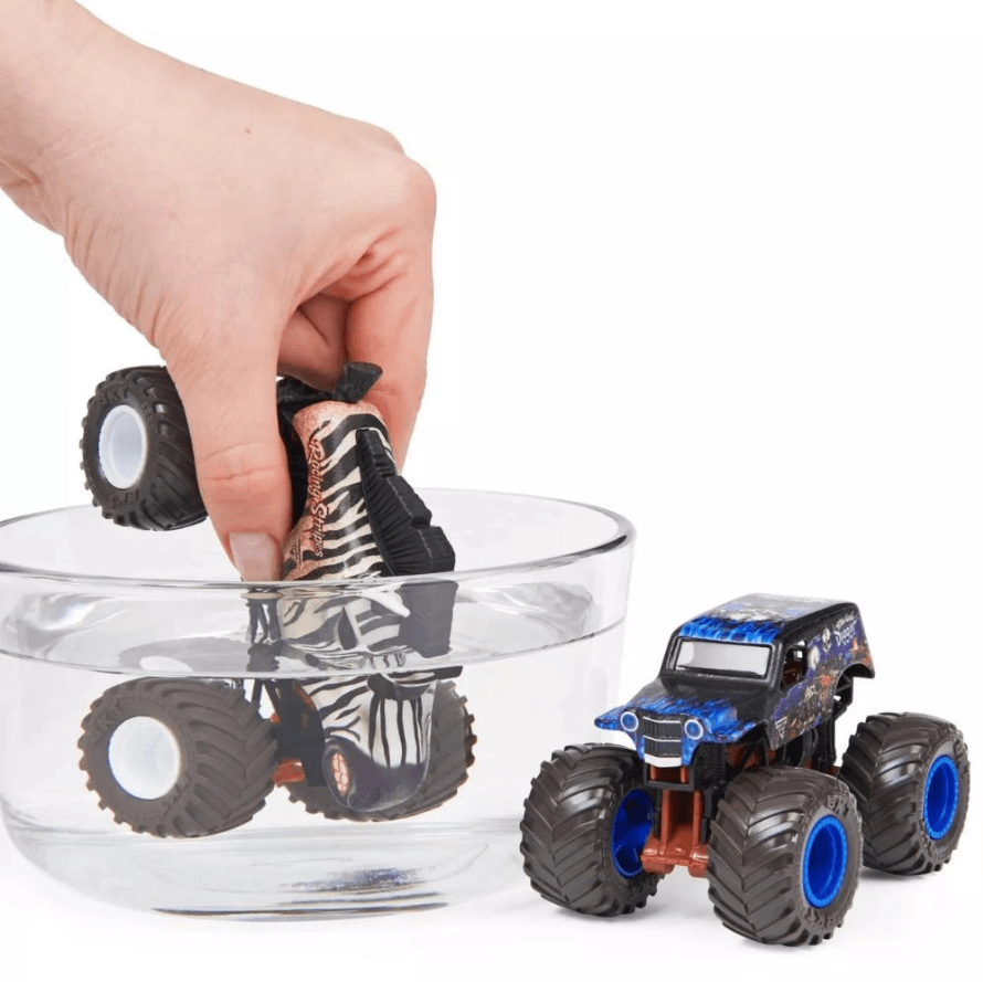 Mini Veículo e Figura - Monster Jam - 1/64 - Bumerang Brinquedos